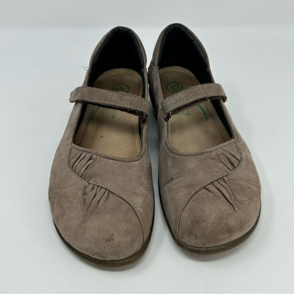 Naot Tan Light Brown Textured Leather Comfort Mary Janes Size 38 (US Size 7) - Picture 5 of 15